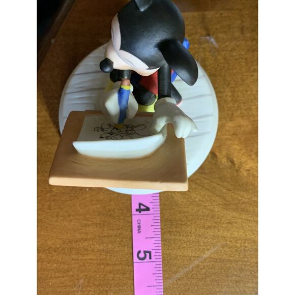 Vintage Mickey Mouse Sketch Artist Disney Figurine Artist drawing Desk - Picture 10 of 10